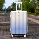 G0548Travel suitcases