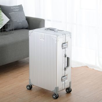 K319 Travel portable large capacity suitcase
