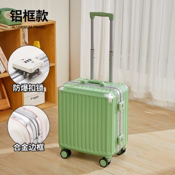 G000524Suitcase