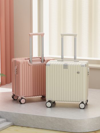 G000521Suitcase
