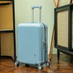 G0627Small suitcase