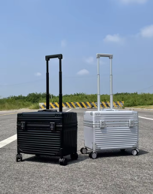 P1535 Aluminum Frame Lage Suitcase Travel Bag Carry-On Box for Men And Women Camera Long Box 22 Inches with Lo And Wheels